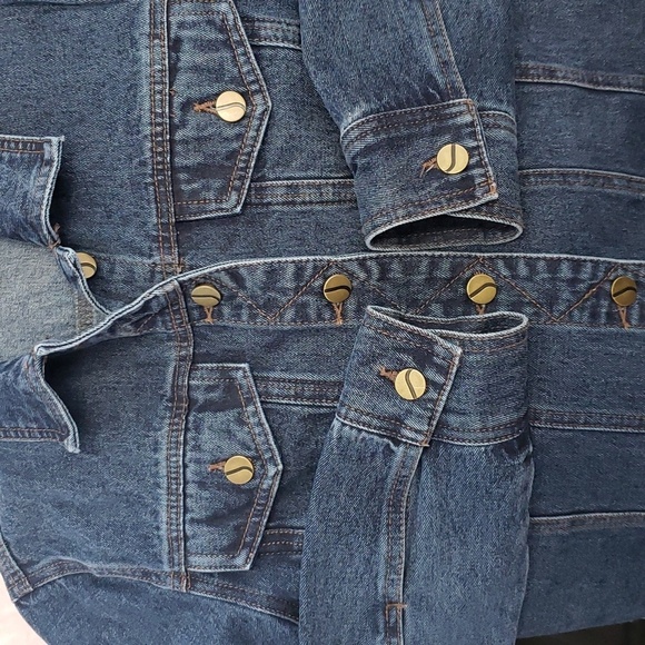 Jones New York Signature Dark Denim Jacket, Medium - Picture 3 of 7